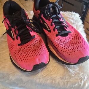 Brooks Trace 3 Women's Pink Running Shoes Sz 9.5
